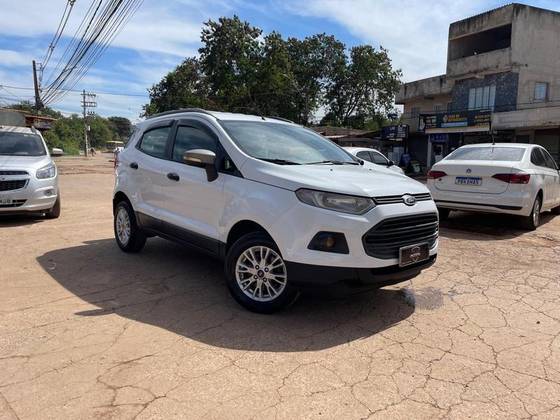 FORD ECOSPORT 1.6 FREESTYLE 16V FLEX 4P MANUAL FORD ECOSPORT 1.6 FREESTYLE 16V FLEX 4P MANUAL